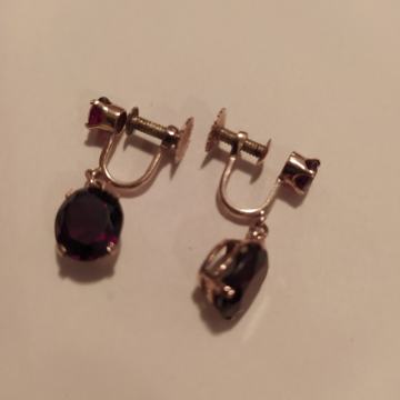 Nausnice,prsten,bros/ogrlica