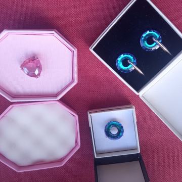 Nausnice i prsteni, zlatarna Celje i Swarovski