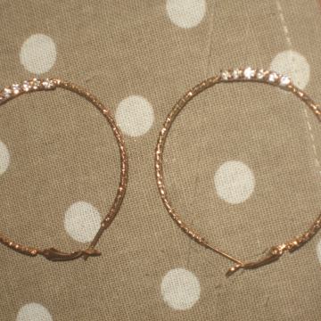 3  PARA NAUŠNICA - NOVO