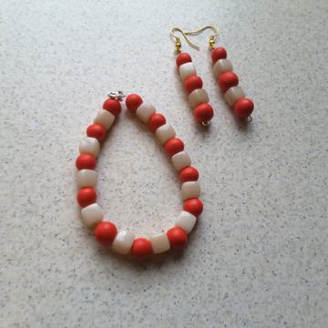 NAUŠNICE + NARUKVICA U KOMPLETU - NOVO