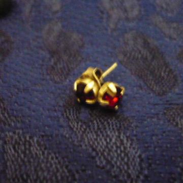 NAUŠNICE SREBRO RUBIN