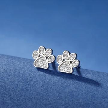 Nove nausnice srebro šapa