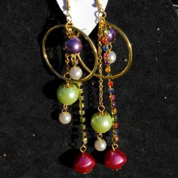 naušnice , lot od 2772 para, repro materijal , cijena dogovor, zamjena