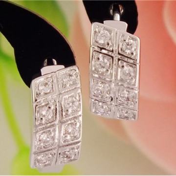 Naušnice ženske srebrne - oznaka 925 - model 28