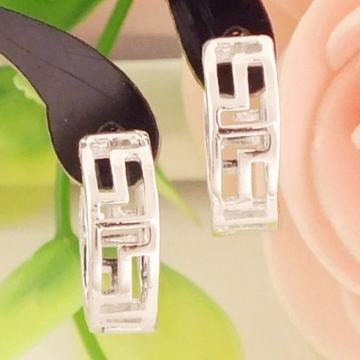 Naušnice ženske srebrne - oznaka 925 - model 44