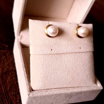 naušnice zlato 14 karata 585 s prirodnim biserima