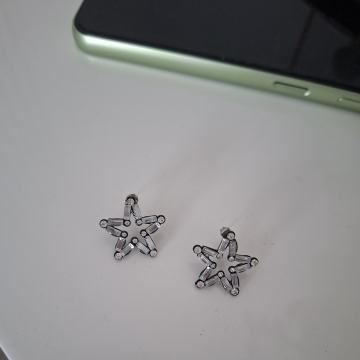 NAUŠNICE NA ZVIJEZDICE - NOVO