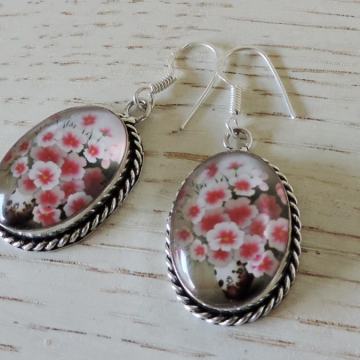 Romantične srebrne naušnice