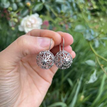 Srebrne, nove naušnice, 925, botuni