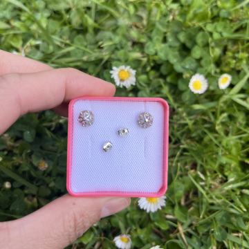 Nove srebrne naušnice botuni, 925