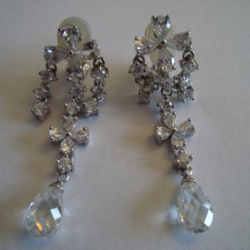 srebrne naušnice sa kristalom i cirkonima