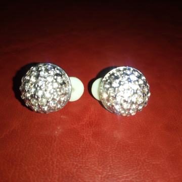 Stare bijele naušnice - BIŽUTERIJA