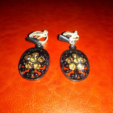 Stare naušnice - BIŽUTERIJA