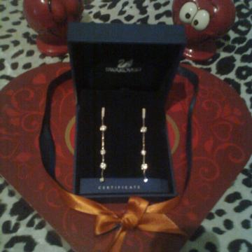 SWAROVSKI naušnice,NOVE,sa certifikatom