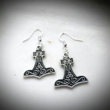 Vikinške naušnice “Mjollnir”