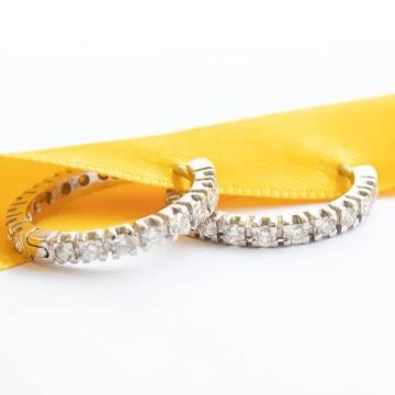 ZLATNE DIJAMANTNE NAUŠNICE 18K (750) 8,50 grama NOVO • GOLD SHOP •