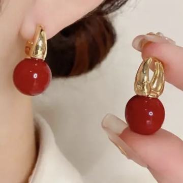 ZLATNO - CRVENE NAUŠNICE - NOVO