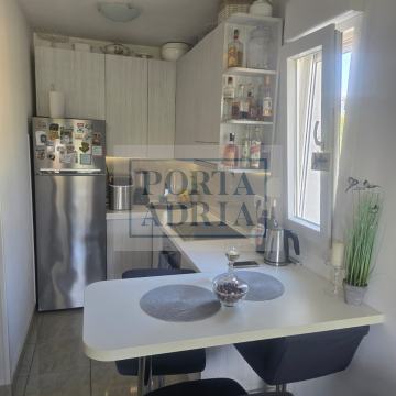 NOVO***1-SOBAN STAN I GARAŽNO MJESTO