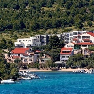 100m od mora - Dvosoban stan - 62.00 m2 - Grebaštica