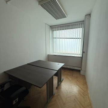 18 m2 URED ZAGREPCANKA