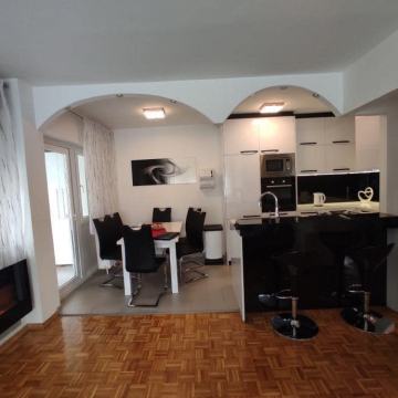 2-SOBNI Stan: Zagreb (Sopot), 60.00 m2