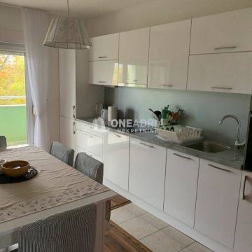 200m OD MORA, BALKON, POGLED!!