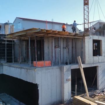 Useljenje ljeto '26., 3. red od mora, 125,25 m2, garažno mjesto, vrt