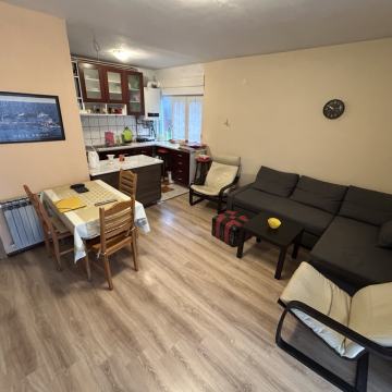 3-SOBAN STAN: Zagreb (Vrhovec), 103 m2 sa vrtom