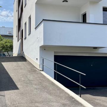 4-SOBAN PENTHOUSE U NOVOGRADNJI, MAKSIMIR, LAŠĆINA