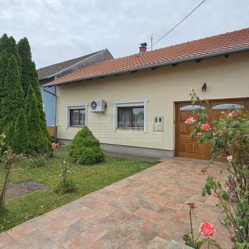 4-sobna prizemnica, renovirana, voćnjak i povrtnjak, Vukovarska ul.