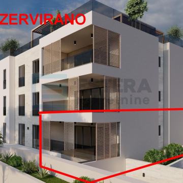 Apartman 58 m2 PRODAJA 3s, priz, balkon