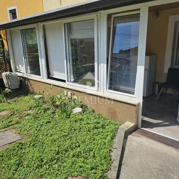 APARTMAN SA PARKINGOM BLIZU MORA