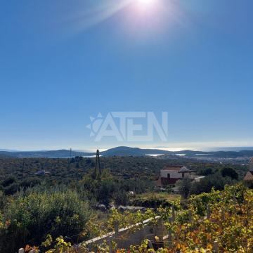 Atraktivno zemljište do građevinske zone, Rogoznica