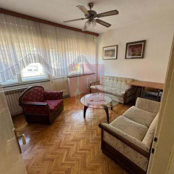 Babonićeva ulica, dvosoban stan 50 m2 s parkingom , idealno za par