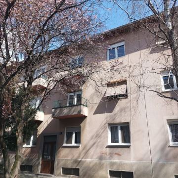 Biskupa Galjufa (Kvaternikov trg), 88 m2, stan u procesu adaptacije