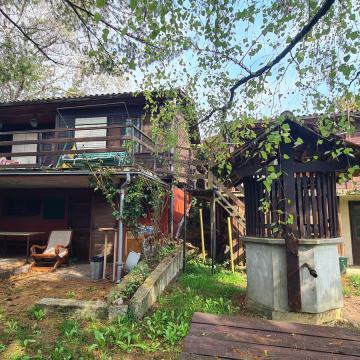 Bukovec Zelinski - dvije vikendice i 10.000 m2 zemljišta za 60.000€ !