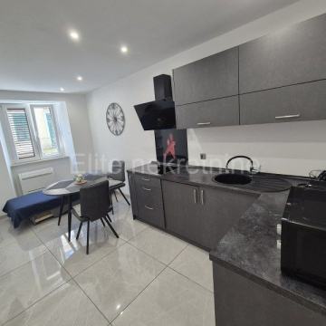 Centar-najam stana 35m2!!!