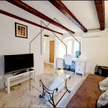 CRES Dvoetažni Stan blizu Mora