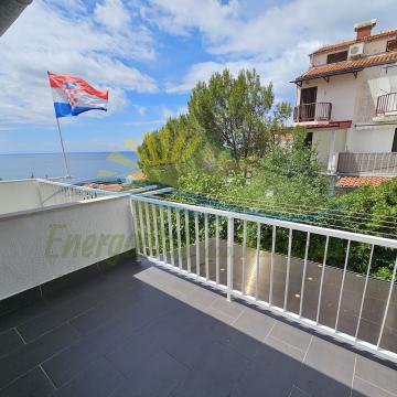 CRES (Miholašćica - Zaglav) - Stan s pogledom na more