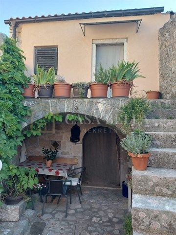 Crikvenica,Grižane,Kamena kuća, 50m2