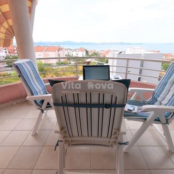 DIKLO, DO 01.07.26., 2.KAT, POGLED MORE, 2 SP. SOBE