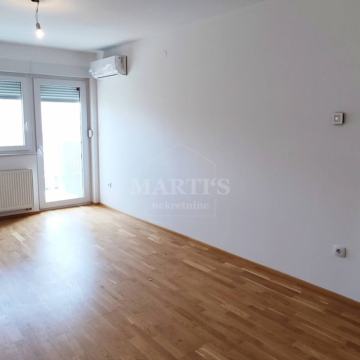 NOVO! Dugave, 3 sobe, 75.70m2, 2 balkona, lift