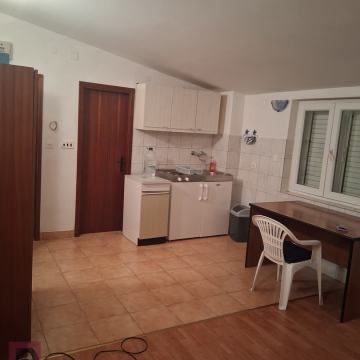 Dugoročan najam garsonjere, Solin, Dračevac