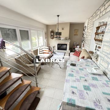 Dvoetažni apartman: Gornji Karin, 143 m2