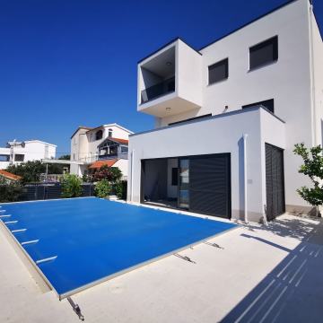 Dvojna kuća s predivnim panoramskim pogledom, Tribunj