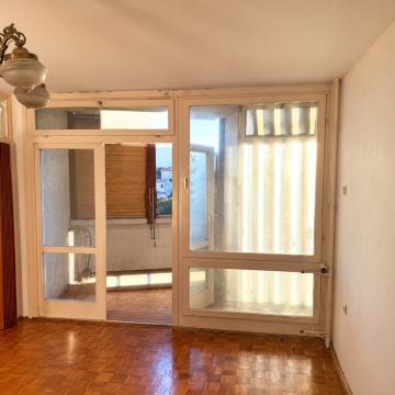 RIJEKA – 63 m², balkon, lift, pogled na more | bez provizije
