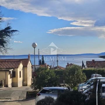 DVOSOBNI STAN, ZAMET, MIRNA LOKACIJA, BALKON