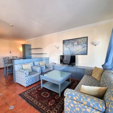 EKSKLUZIVNA LOKACIJA!!! Stan u visokom prizemlju sa velikom terasom, 1