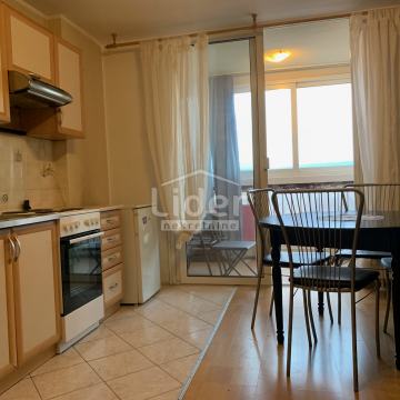 EKSKLUZIVNA PRILIKA: STAN NA ZAMETU S POGLEDOM NA OPATIJU!