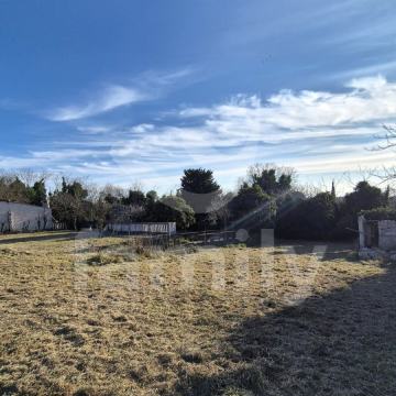 EKSKLUZIVNO KUĆA TIK DO MORA NA PROSTRANOM ZEMLJIŠTU